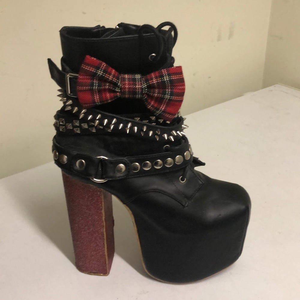 Custom Boots - image 2